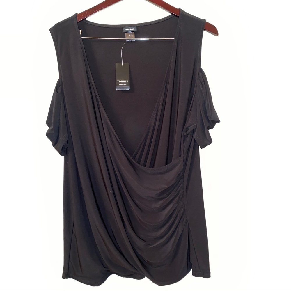 Torrid Blouse‎